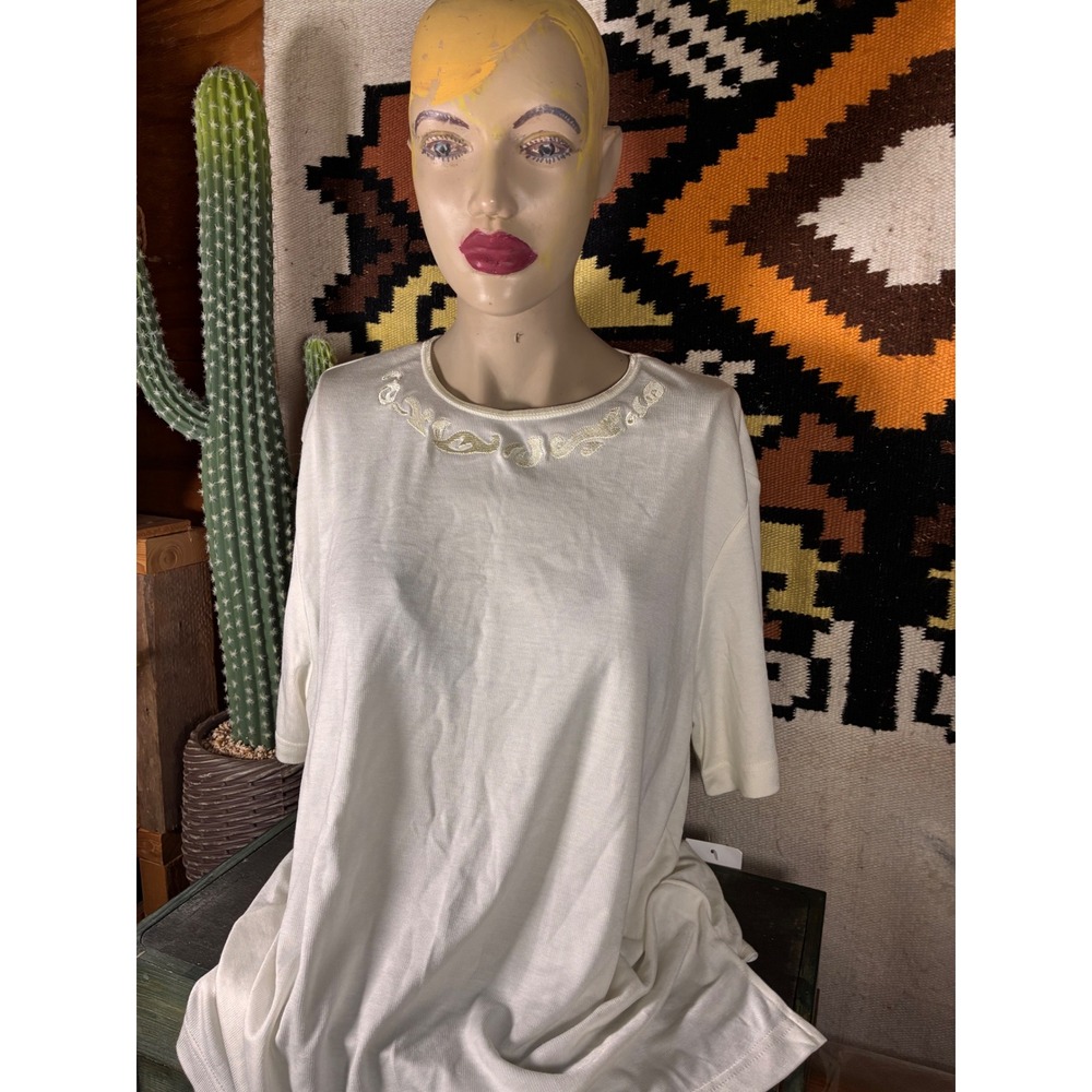 Koret Knit Top Womens XL Ivory New Embroidered Scroll Neck Short Sleeve Ribbed